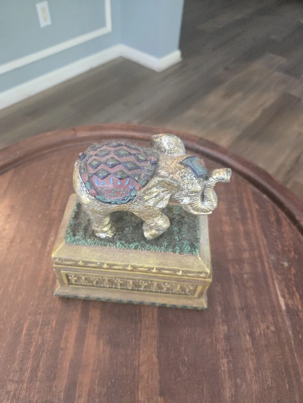 Vintage Jewelry Box Elephant Trinket Stash Decor Storage 1998 6.25” EUC